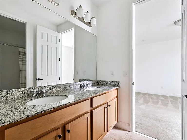 7530 Alpine Butterfly Ln — Photo 21