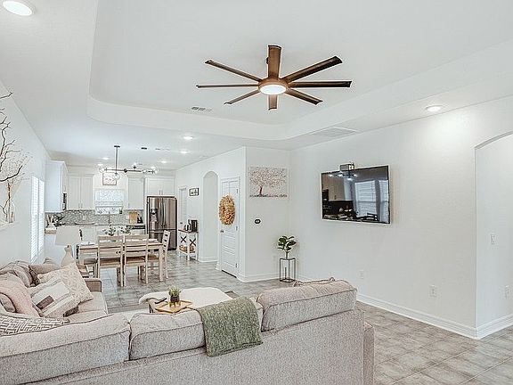 5th image of 1153 Singing Hills Dr