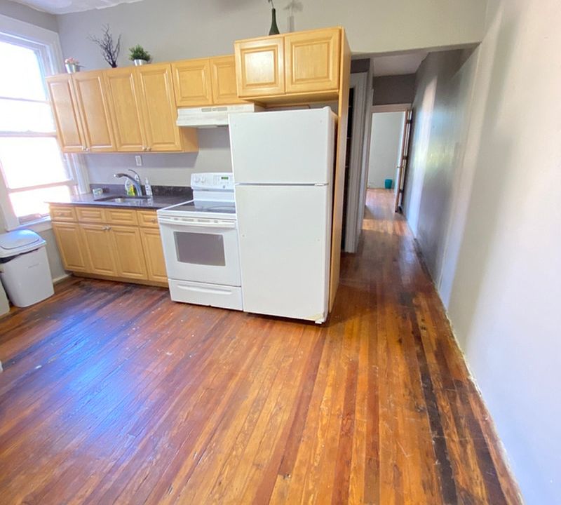 1st image of 6507 14th Ave #11