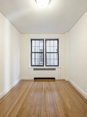 Rented by City Connections Realty | media 25