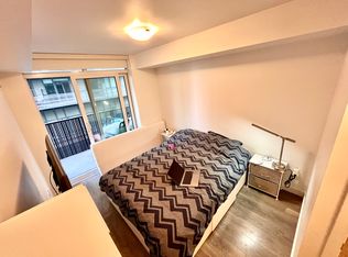 15 Roehampton Ave #413, Toronto, ON M4P0C2