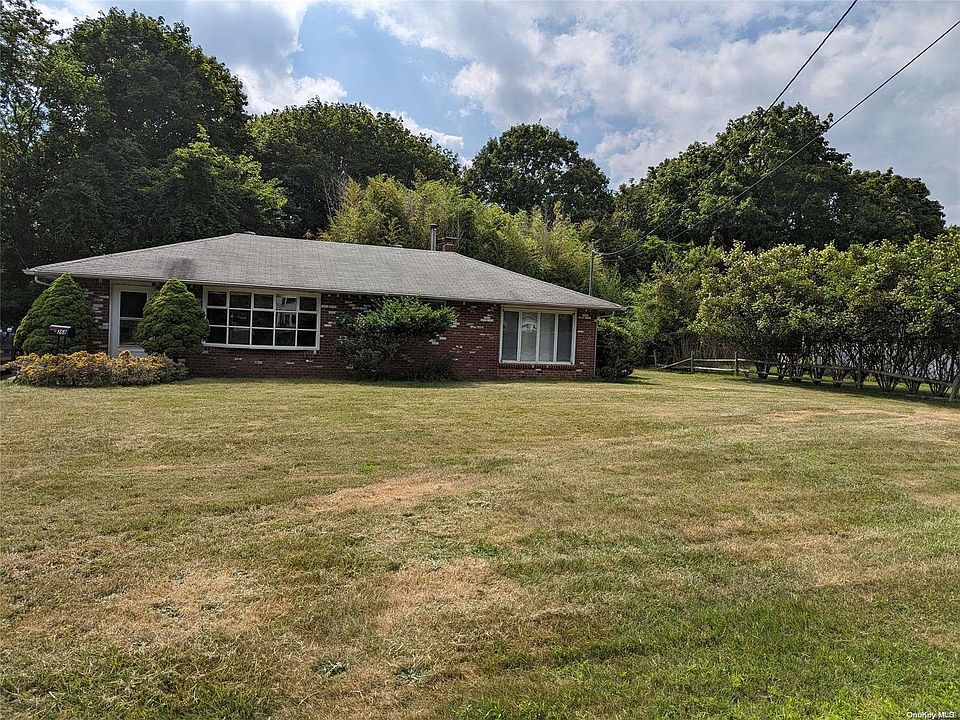 1st image of 268 Durkee Lane