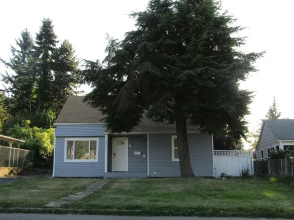 12055 69th Ave S, Seattle, WA 98178