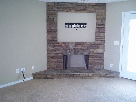 4th image of 29 Hillside Dr