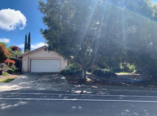 1610 Skyview Dr, Paso Robles, CA 93446