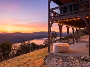 13 Beaver Dr, Holiday Island, AR 72631