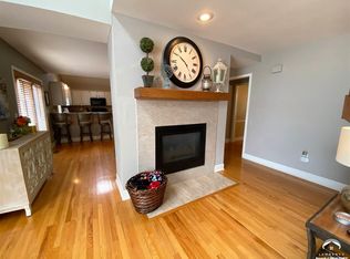 404 Terri Ct, Lawrence, KS 66049