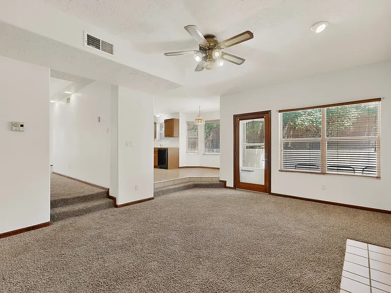 8908 Henriette Wyeth Dr NE — Photo 13