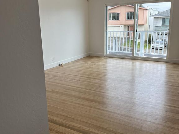 4th image of 1262 Skyline Dr
