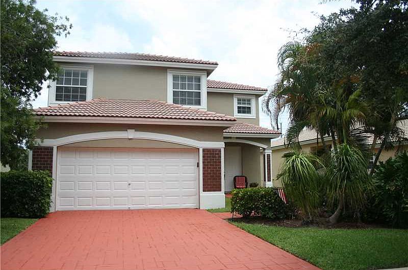 1st image of 7580 NW 70th Ave