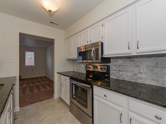 2nd image of 4365 Stafford Dr