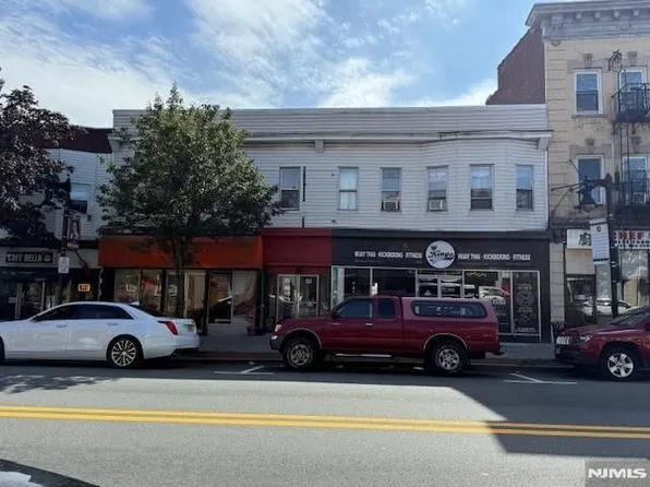 234 Paterson Ave #1, East Rutherford, NJ 07073