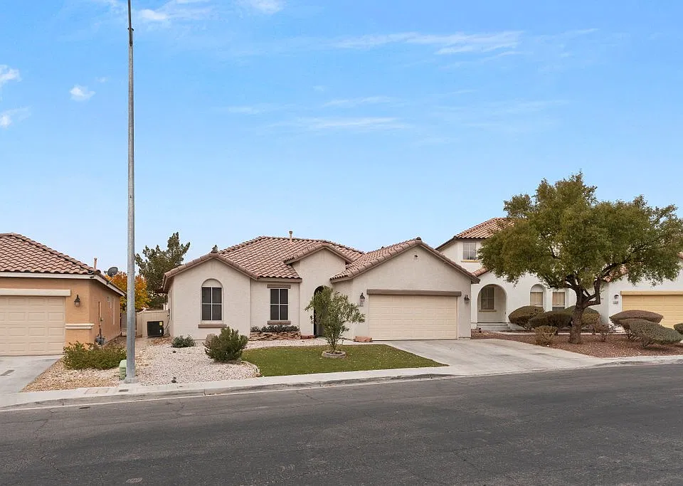 1217 Cove Palisades Dr