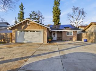 738 W Lark Court, Visalia, CA 93291