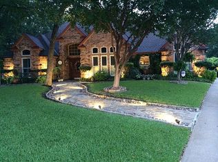 918 Cat Hollow Dr, Keller, TX 76248