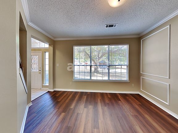 4th image of 6124 Sandstone Dr