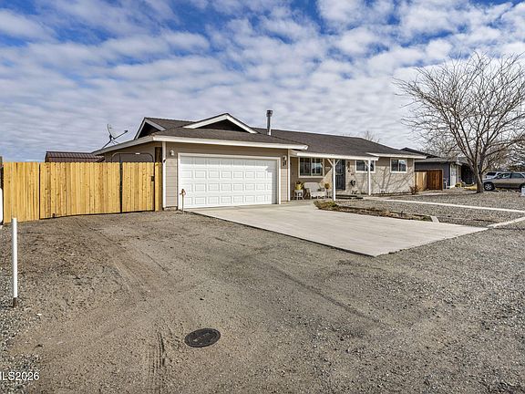 3rd image of 11 Penrose Dr