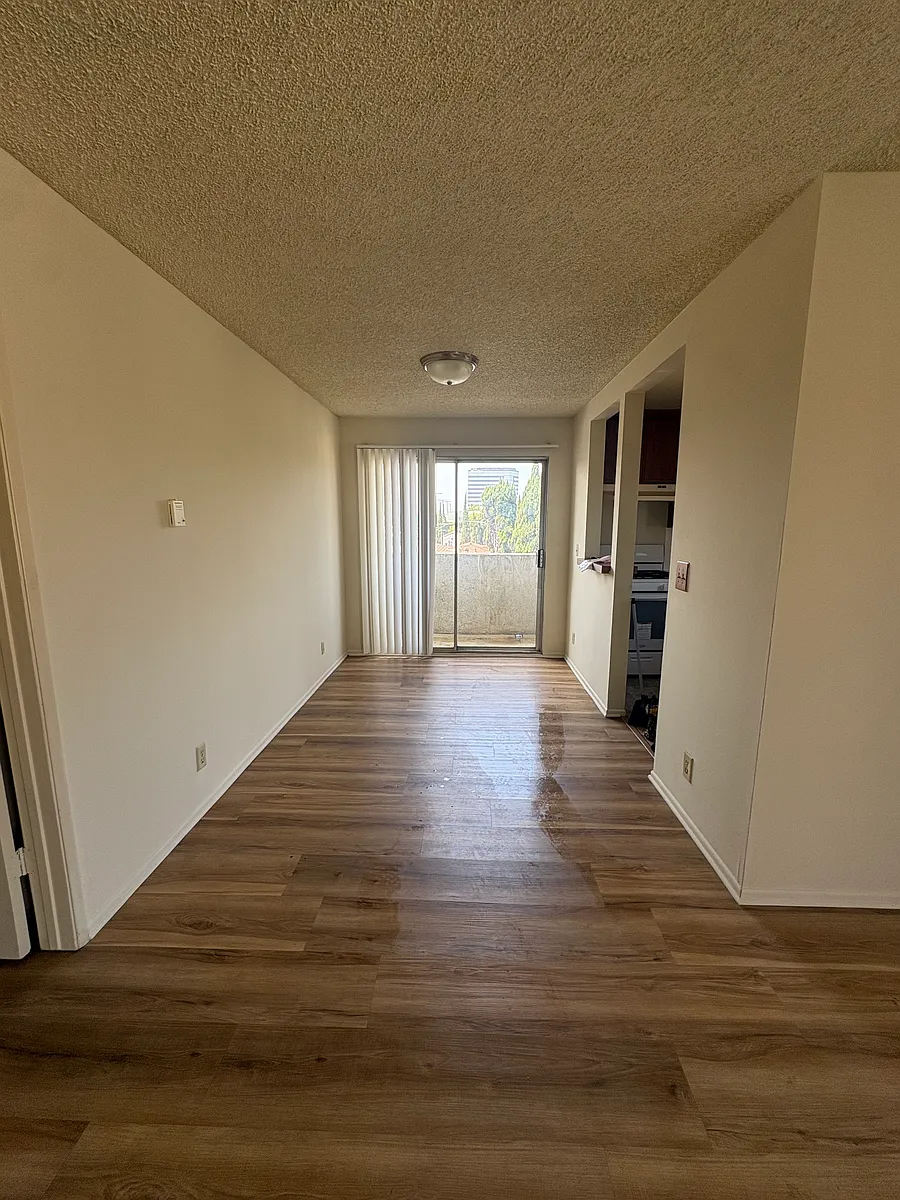 Dinning room to balcony - 11185 Charnock Rd #C