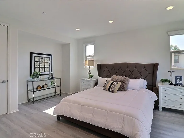 1801 Marquez Way — Photo 24