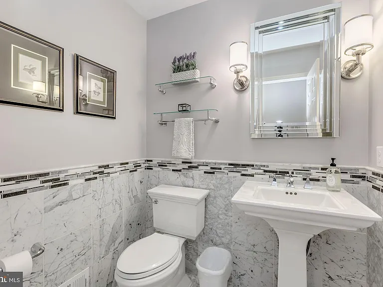 5106 Yuma St NW — Photo 7