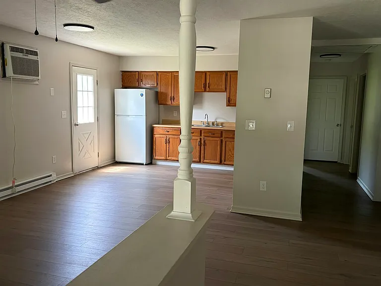 119-121 Michael Ave #121 — Photo 2