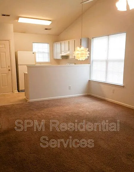324 Saint Rosea Rd — Photo 3