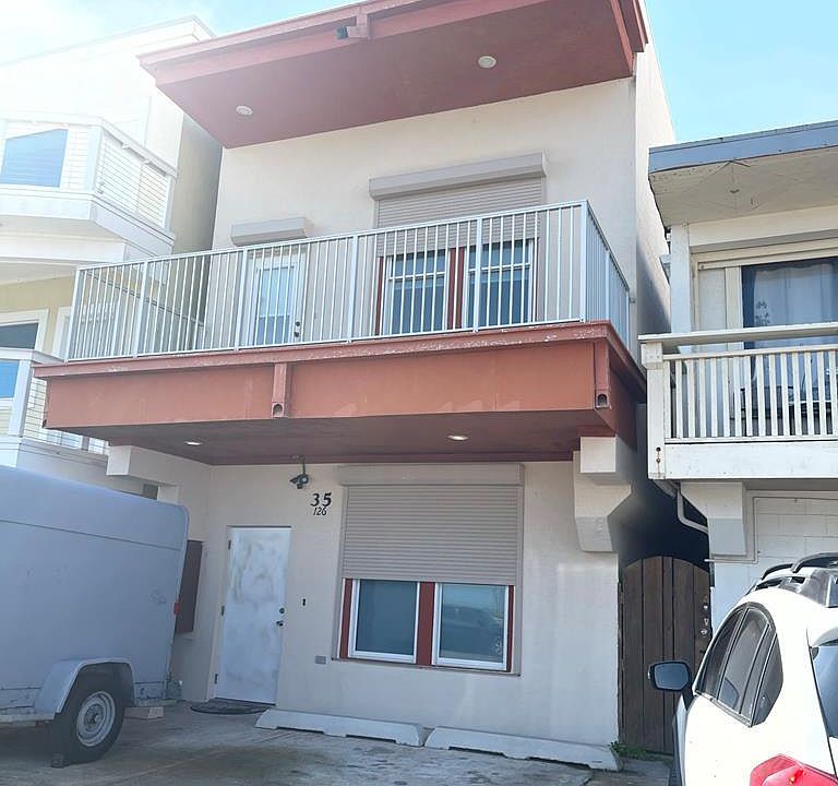 1st image of 126 Isabella Point Dr #B