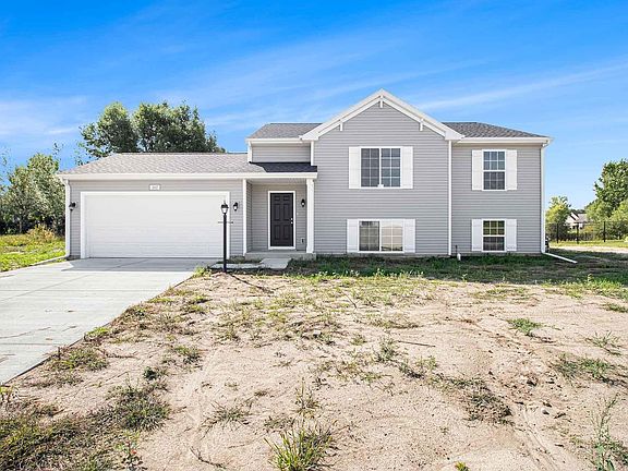 2nd image of 302 Potato Creek Dr