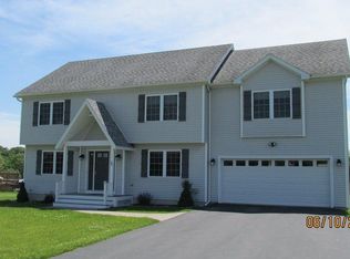 26 Breckenridge Dr, Johnstown, NY 12095