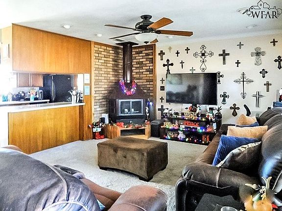 4th image of 1201 Sunnyside Ln