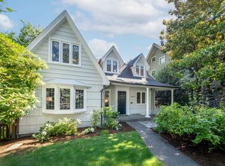 1637 SW Clifton St, Portland, OR 97201