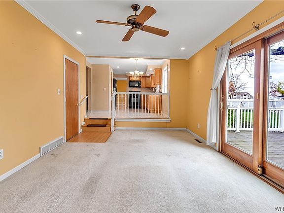 3rd image of 160 Jeanmoor Rd