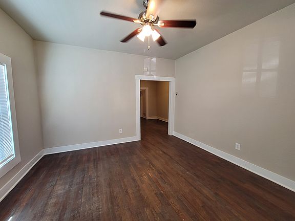 3rd image of 1530 W Ashby Pl #1530