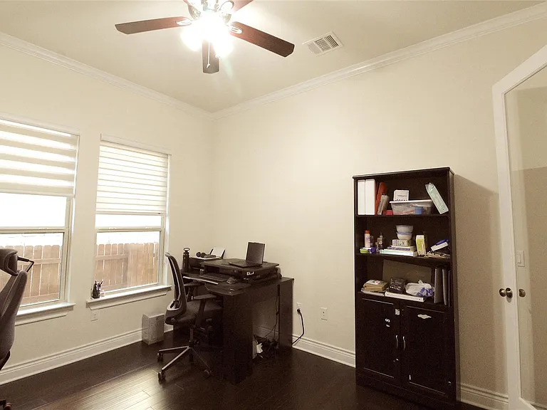 15100 Iveans Way — Photo 8