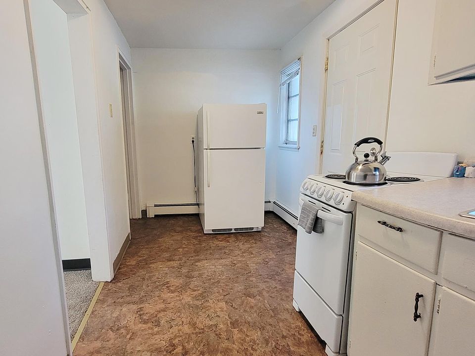 802 Townhomes 802 8th St N Wahpeton ND Zillow