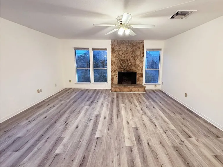 12306 Wild Pine Dr — Photo 11