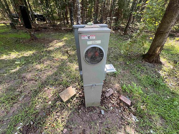 3rd image of N12287 Poplar Rd