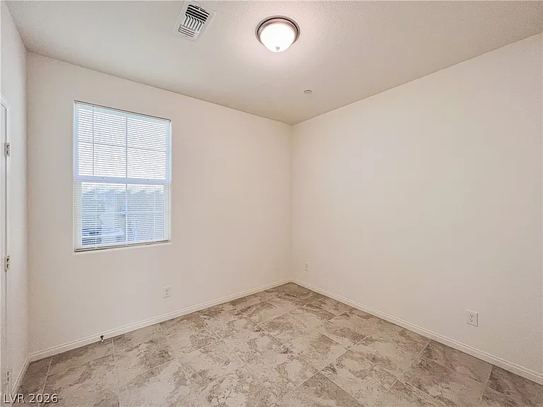 3140 Segesta Ave — Photo 5