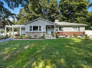 34 Candice Cir, Springfield, MA 01107