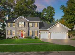 1935 S Ridge Knolls Ct SE, Cedar Rapids, IA 52403