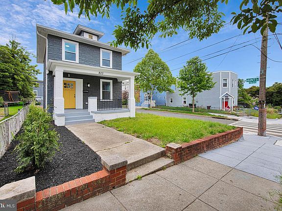 5th image of 823 46th St NE