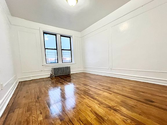 3rd image of 68 W 238th St APT E15