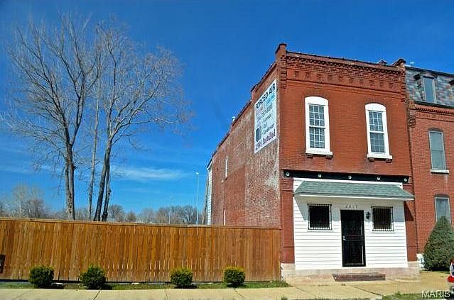 1st image of 2819-2823 Mount Pleasant St