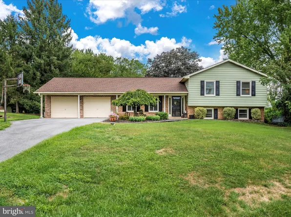 5826 Catoctin Vista Dr, Mount Airy, MD 21771