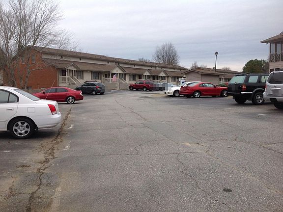 5th image of 4176 Stillwater Dr