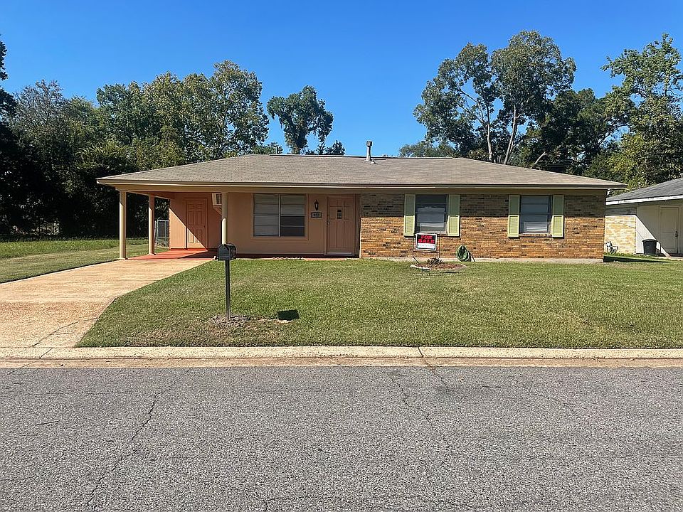 422 Greenfield Drive 
