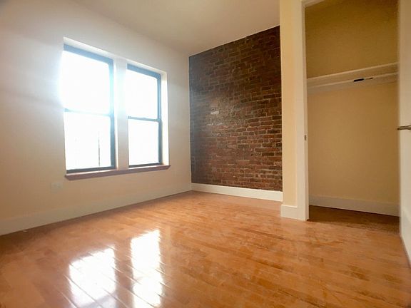 3rd image of 3456 Broadway APT 4C