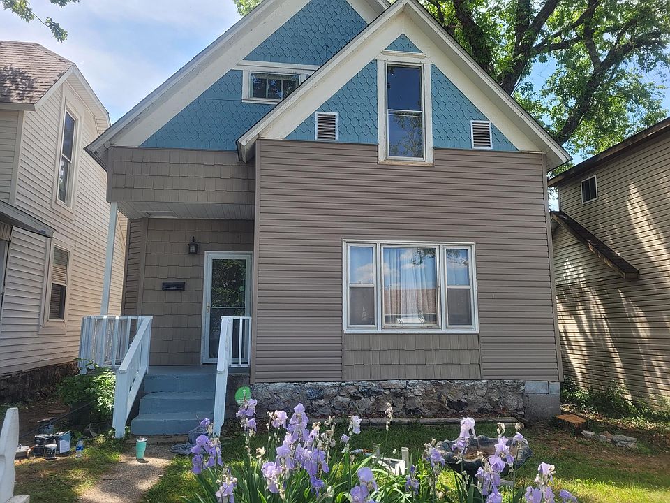 New vinyl siding on entire house