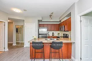 3504 Hurontario St #609 — Photo 7