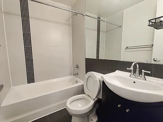 Rented by Signature Property Realty | media 7